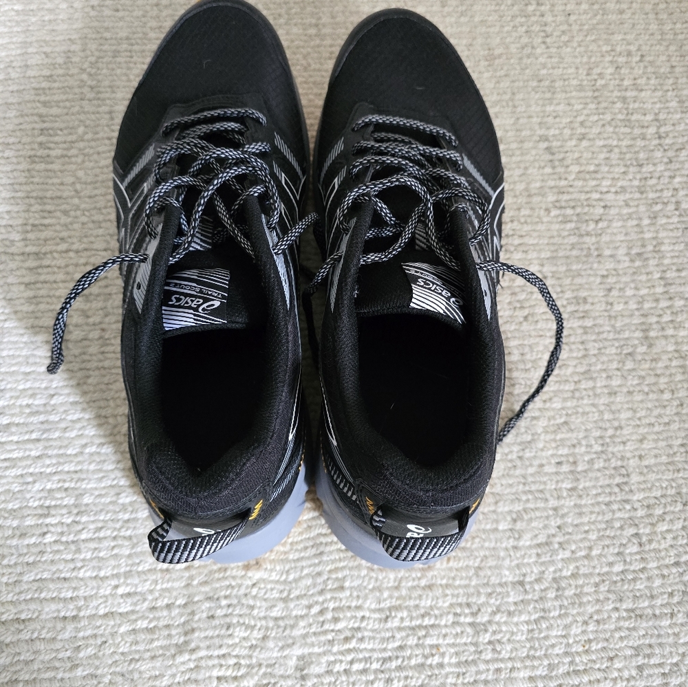 Asics Trail Scout 2 Black, Grey and Orange running Sneakers - Picture 2 of 7